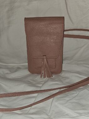 NWOT Leather Phone /Cards Crossbody- Belt Bag Dusty Rose/Pink